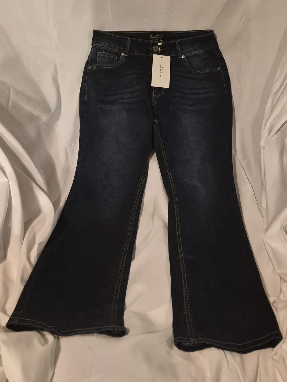 BloomChic Dark Wash Flare Jeans 10 NWT Boho Chic Comfort Stretch Wide Leg